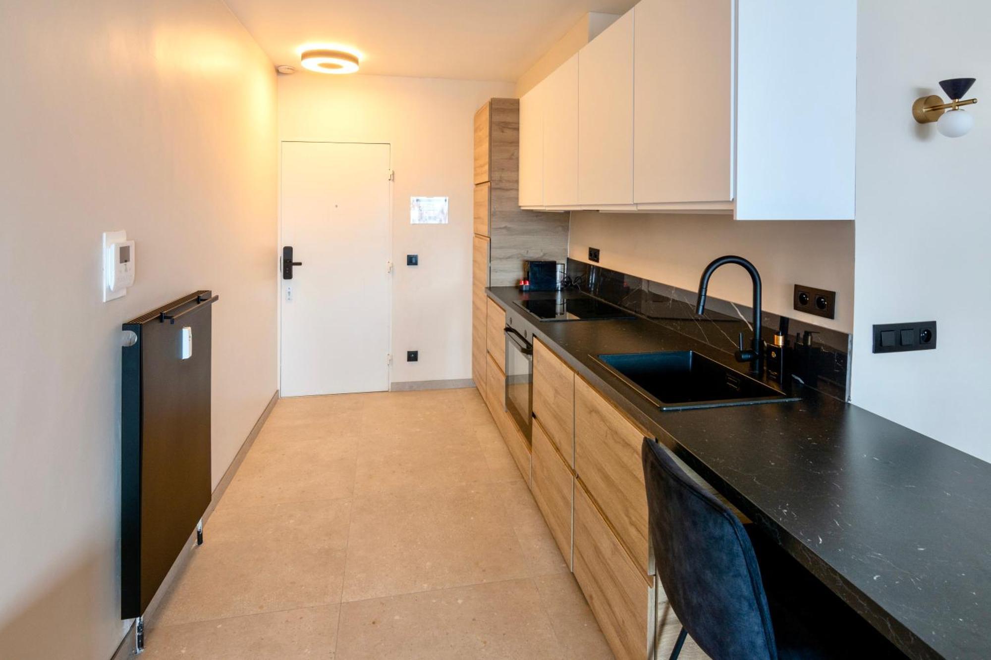 Studio By Aimee - 20M From The Beach & In City Centre! 오스텐드 외부 사진