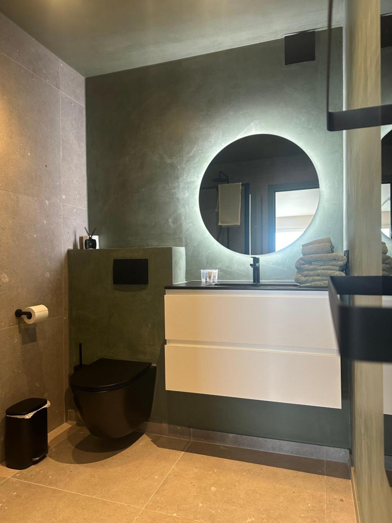 Studio By Aimee - 20M From The Beach & In City Centre! 오스텐드 외부 사진
